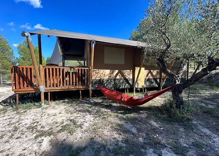 Camping Rural La Masia Hotel
